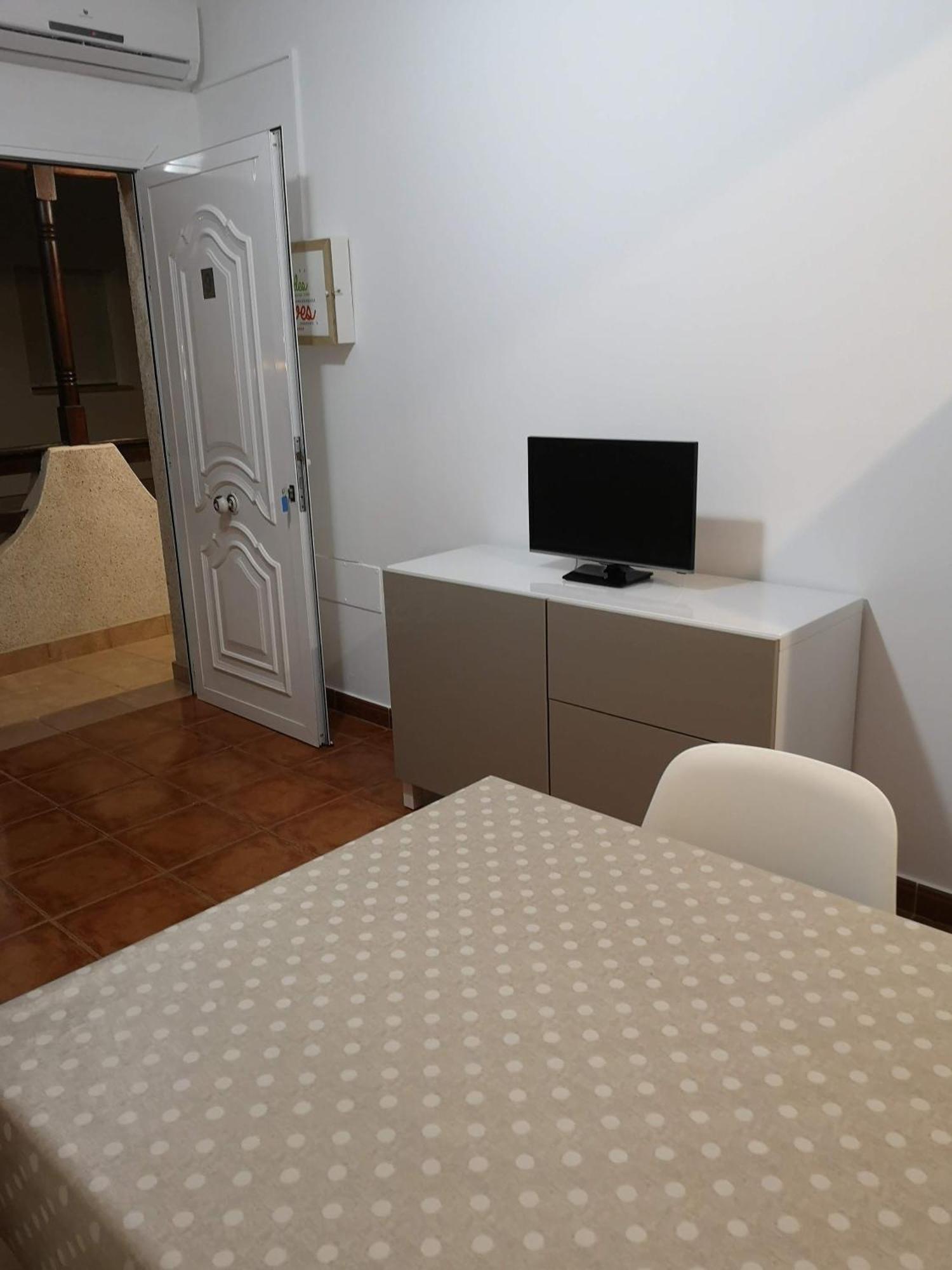 Apartamentos El Galan Карбонерас Стая снимка
